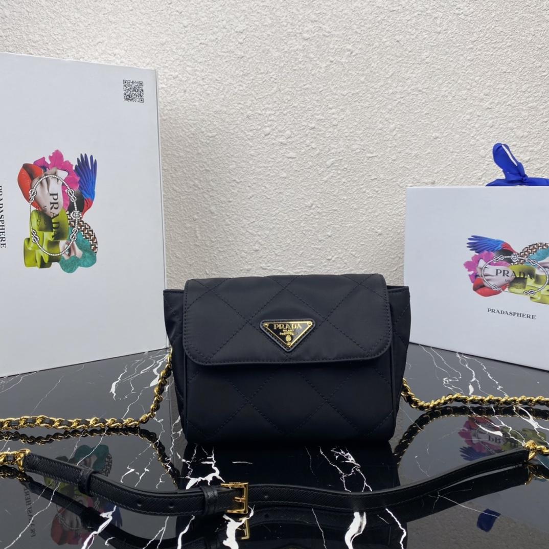 Pra*a satchel bags